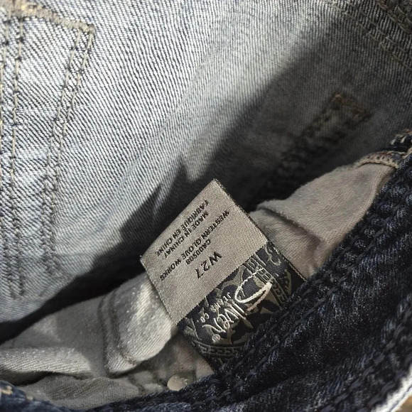 Silver 27 Twisted Capri Cropped Denim Distressed Jeans - Picture 10 of 10